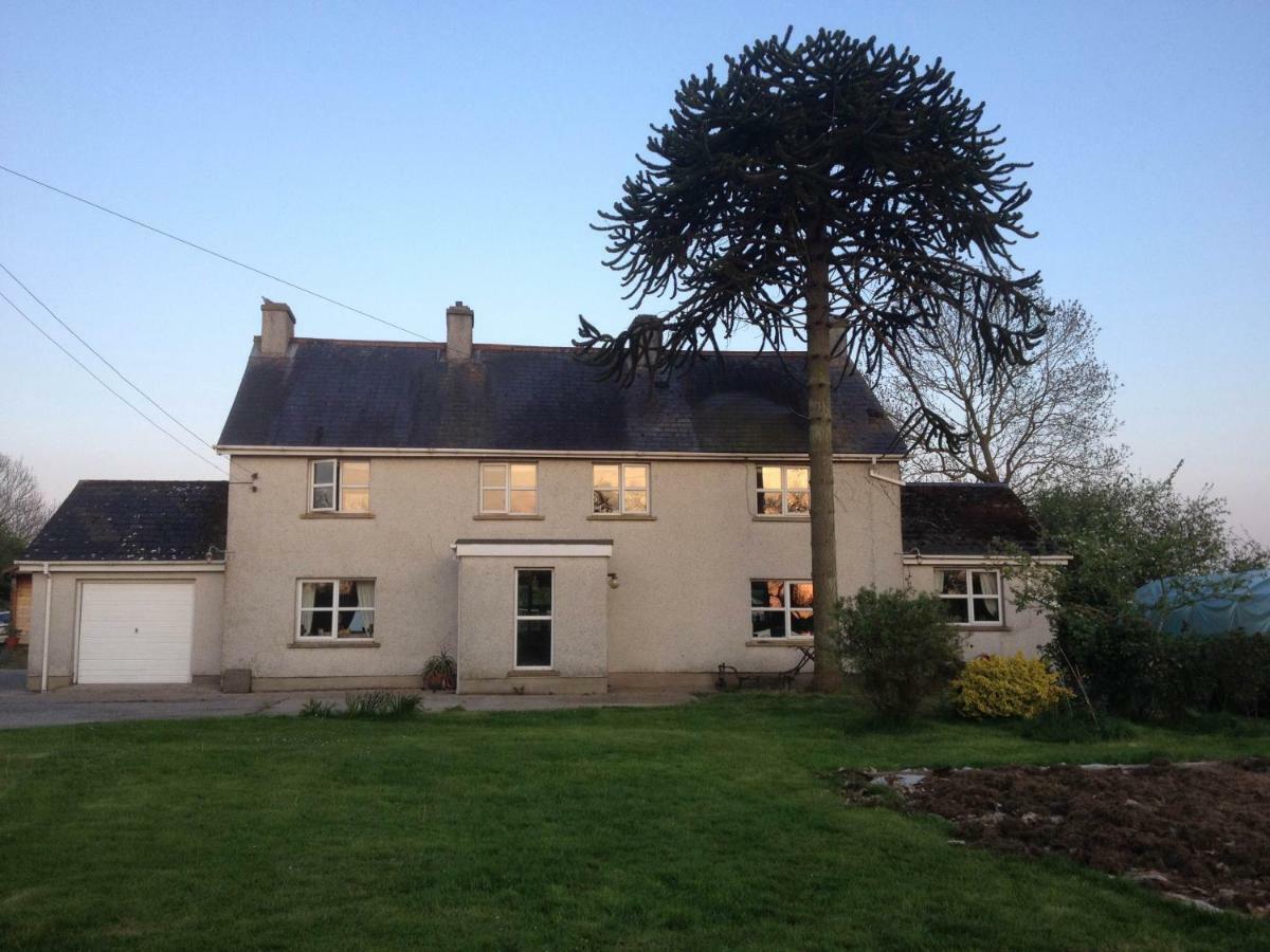 مبيت وإفطار أجالي Lisieux House On Lough Neagh المظهر الخارجي الصورة